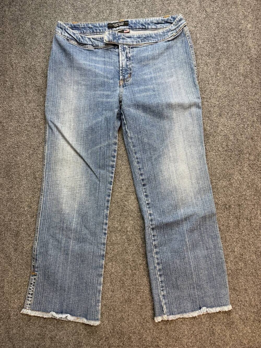 Vintage Y2K Rampage Jean Company Women’s Juniors Size 7 Capri Jeans Frayed Hem
